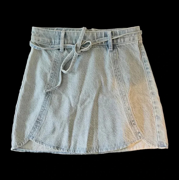 PacSun Belted Tulip Denim Skirt - Picture 5 of 6